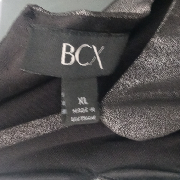 Black dressy Top - Picture 4 of 5